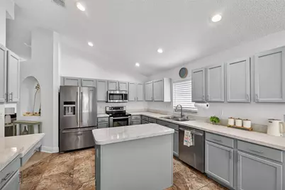 402 Delancey Drive, Davenport, FL 33837 - Photo 14