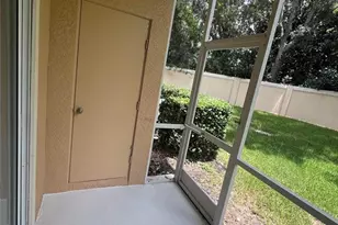 3635 Parkridge Cir, Sarasota, FL 34243 - Photo 22