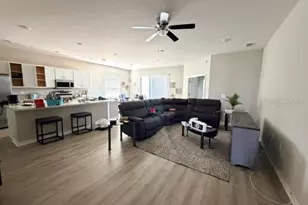 949 Montgomery Ln, Polk City, FL 33868 - Photo 2