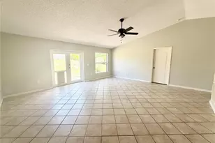 2703 Leafy Way Ln, Deltona, FL 32725 - Photo 2