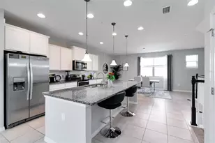 586 Piazza Point, Oviedo, FL 32765 - Photo 6