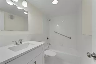 4328 Edgewater Dr, Orlando, FL 32804 - Photo 8