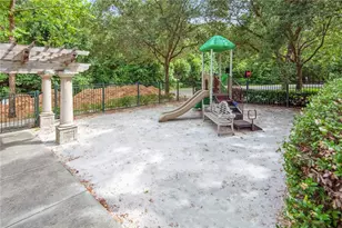 1038 Waterside Dr, Celebration, FL 34747 - Photo 20