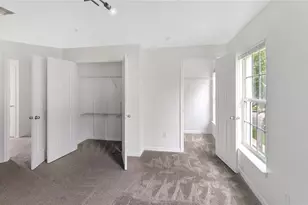 1038 Waterside Dr, Celebration, FL 34747 - Photo 8
