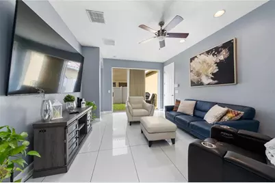 2680 Dolfino Court, Saint Cloud, FL 34772 - Photo 2
