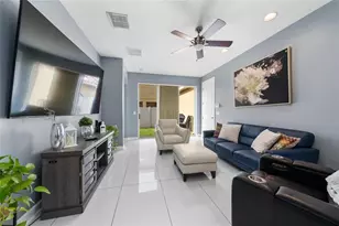 2680 Dolfino Ct, Saint Cloud, FL 34772 - Photo 2