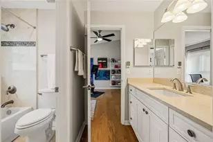 2403 W Palm Dr, Tampa, FL 33629 - Photo 30
