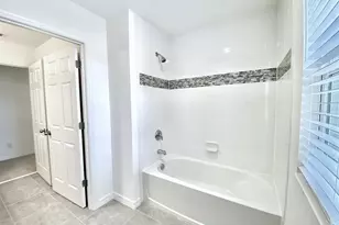 924 Avenal Ln, Davenport, FL 33837 - Photo 34