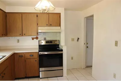 7149 Channelside Lane N, Pinellas Park, FL 33781 - Photo 16