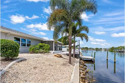 805 Leisey Circle, Ruskin, FL 33570 - Photo 38