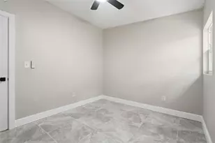 2139 W Gore St, Orlando, FL 32805 - Photo 18