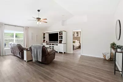 1917 Southern Oak Loop, Minneola, FL 34715 - Photo 8