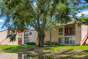 2527 Citrus Club Ln, Orlando, FL 32839 - Photo 4
