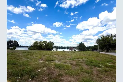 204 Avenue D NE, Winter Haven, FL 33881 - Photo 4