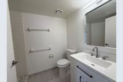 3900 Southpointe Drive #120, Orlando, FL 32822 - Photo 18