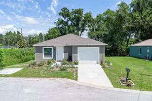 151 1st St, Winter Haven, FL 33880 - Photo 2