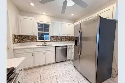 1838 N Pebble Beach Boulevard, Sun City Center, FL 33573 - Photo 10