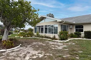 1838 N Pebble Beach Blvd, Sun City Center, FL 33573 - Photo 28