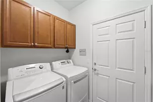 212 Granada Ln, Davenport, FL 33837 - Photo 8