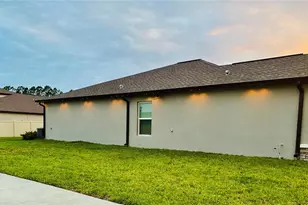 2141 Lanier Rd, Zephyrhills, FL 33541 - Photo 8
