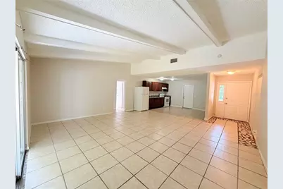 336 Montgomery Court, Kissimmee, FL 34758 - Photo 4