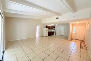 336 Montgomery Ct, Kissimmee, FL 34758 - Photo 4