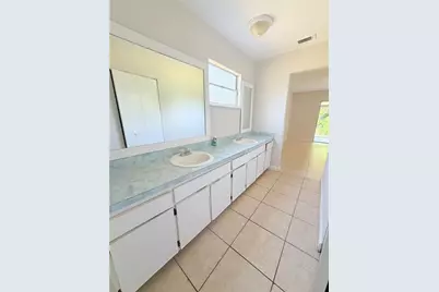336 Montgomery Court, Kissimmee, FL 34758 - Photo 14