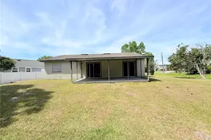 336 Montgomery Ct, Kissimmee, FL 34758 - Photo 24