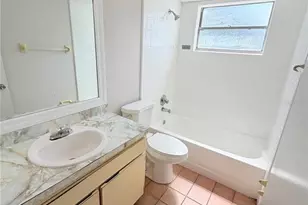 336 Montgomery Ct, Kissimmee, FL 34758 - Photo 10