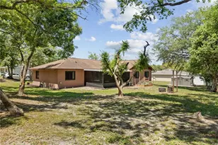 283 Chestnut Ave, Orange City, FL 32763 - Photo 68