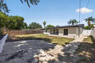 3851 Saturn Dr, New Port Richey, FL 34652 - Photo 32