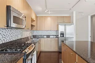 150 E Robinson St, Orlando, FL 32801 - Photo 18