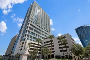 150 E Robinson St, Orlando, FL 32801 - Photo 2