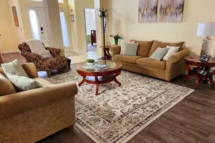 236 Boxwood Dr, Davenport, FL 33837 - Photo 2