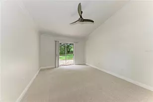 6101 55th Ave Cir E, Bradenton, FL 34203 - Photo 8