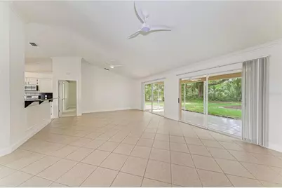 6101 55th Avenue Circle E, Bradenton, FL 34203 - Photo 2