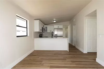9501 Camden Hill Court, Tampa, FL 33615 - Photo 8