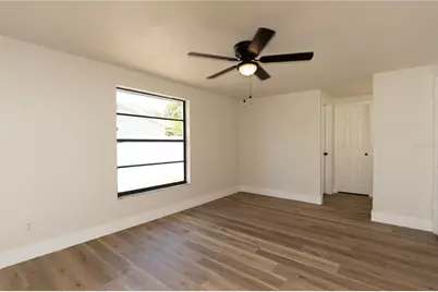 9501 Camden Hill Court, Tampa, FL 33615 - Photo 18