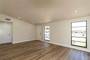9501 Camden Hill Ct, Tampa, FL 33615 - Photo 10