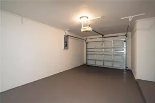 9501 Camden Hill Ct, Tampa, FL 33615 - Photo 36