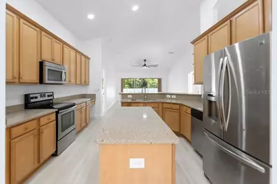 6249 Twin Bridges Drive, Zephyrhills, FL 33541 - Photo 18