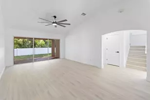 6249 Twin Bridges Dr, Zephyrhills, FL 33541 - Photo 24