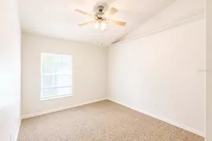2351 Holly Pine Cir, Orlando, FL 32820 - Photo 10