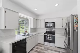 1055 Chesterfield Cir, Winter Springs, FL 32708 - Photo 16