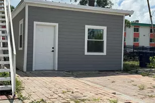 401 E Columbus Dr, Tampa, FL 33602 - Photo 16
