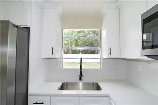 8325 Endive Ave, Tampa, FL 33619 - Photo 8