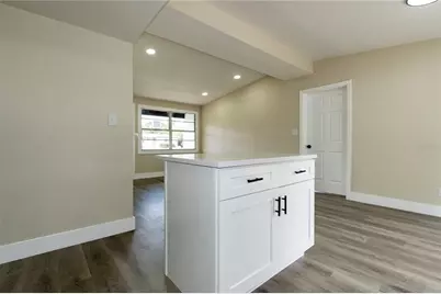 8325 Endive Avenue, Tampa, FL 33619 - Photo 10