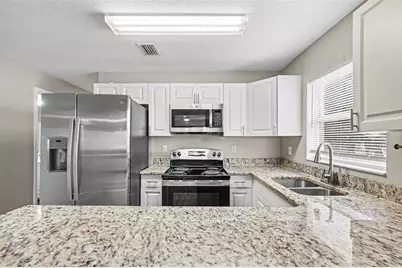 2608 5th Avenue E, Palmetto, FL 34221 - Photo 2