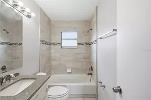 2817 Hawthorne St, Sarasota, FL 34239 - Photo 38