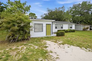 2817 Hawthorne St, Sarasota, FL 34239 - Photo 6